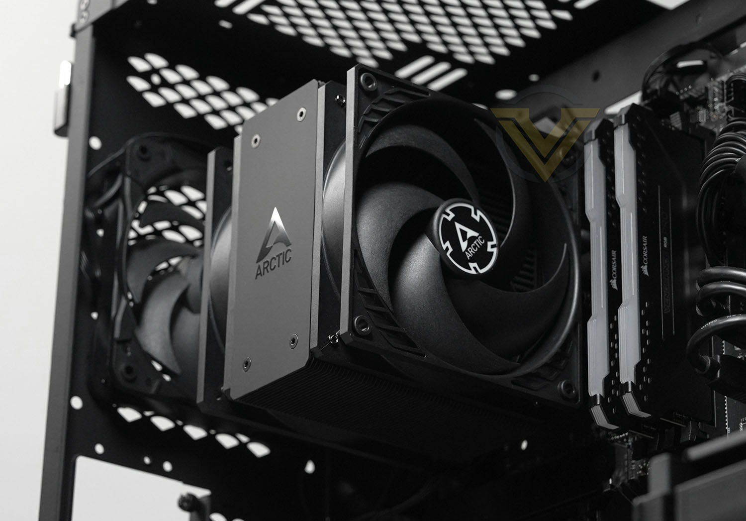 Freezer 36 CPU Air Cooler